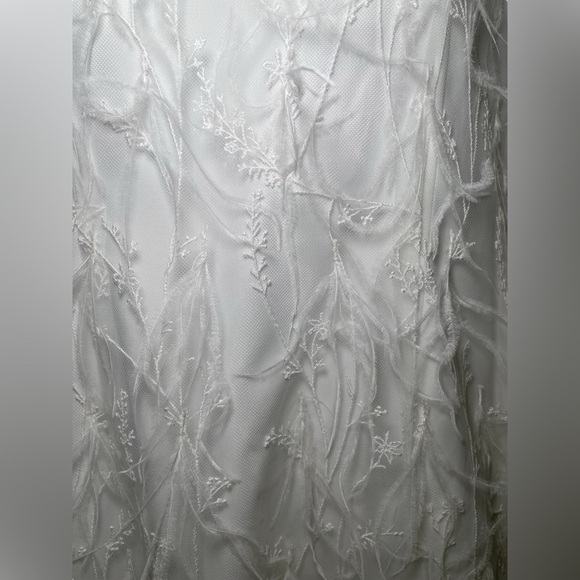 Milly Rana Feather Shift Dress White Mesh Ostrich Embroidery NWT Size 6 - Picture 8 of 8